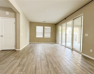6222 Lafayette Street - Photo Thumbnail 5