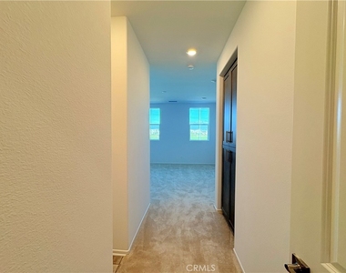 8439 Bickmore Ave - Photo Thumbnail 10