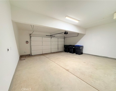 8439 Bickmore Ave - Photo Thumbnail 13