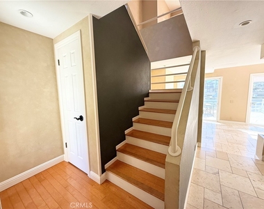 3382 Tempe Drive - Photo Thumbnail 6
