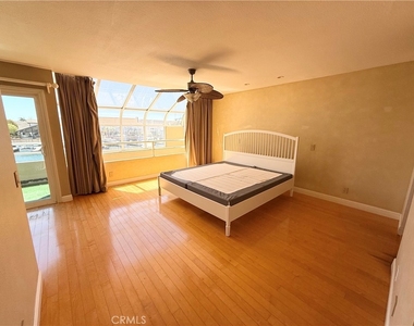 3382 Tempe Drive - Photo Thumbnail 7