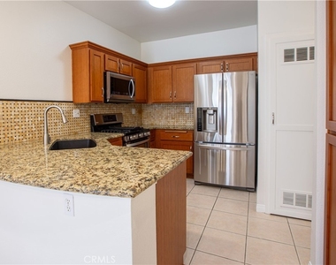 771 Via Colinas - Photo Thumbnail 6