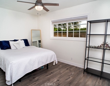 17249 Raymer - Photo Thumbnail 4