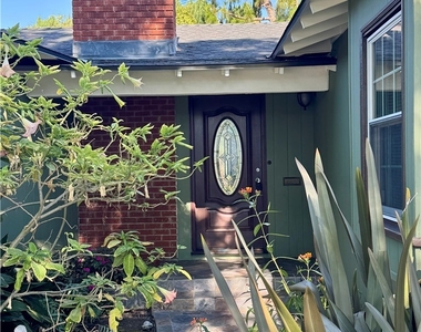 2624 N Towner Street - Photo Thumbnail 16