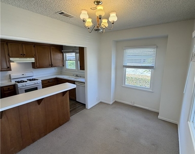 18131 S 3rd - Photo Thumbnail 14