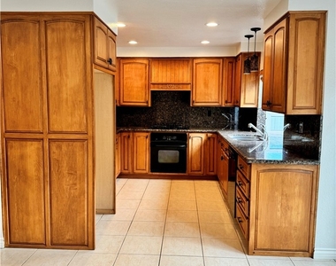 3 Coralwind - Photo Thumbnail 6