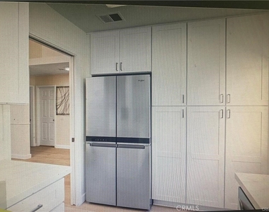 5 Wellesley - Photo Thumbnail 1