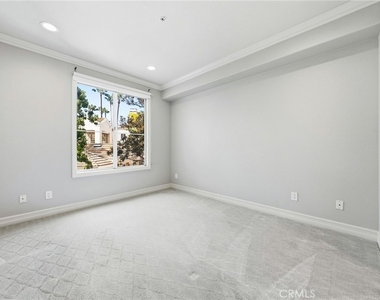 2243 Martin - Photo Thumbnail 8
