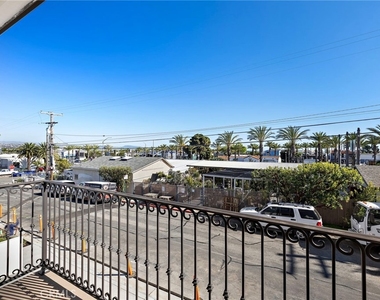 34191 San Mareno - Photo Thumbnail 18
