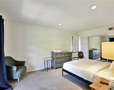 7161 Grasswood Avenue - Photo Thumbnail 28