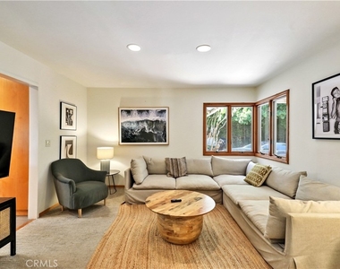 7161 Grasswood Avenue - Photo Thumbnail 11