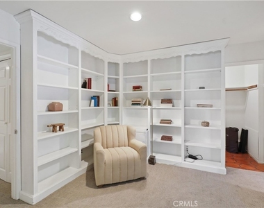 7161 Grasswood Avenue - Photo Thumbnail 31