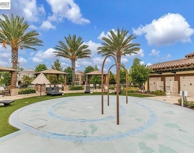 6180 Alpine Blue Dr - Photo Thumbnail 24