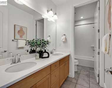 6180 Alpine Blue Dr - Photo Thumbnail 15
