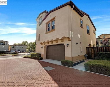6180 Alpine Blue Dr - Photo Thumbnail 21