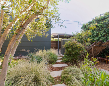5676 Hub Street - Photo Thumbnail 4
