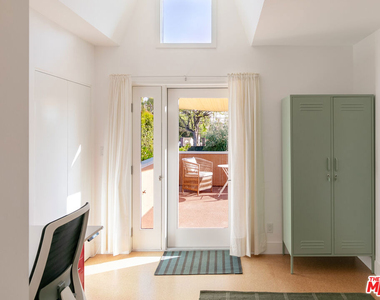 5676 Hub Street - Photo Thumbnail 40
