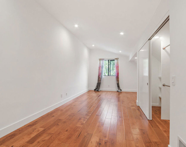 3004 Glenn Avenue - Photo Thumbnail 13