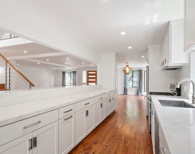3004 Glenn Avenue - Photo Thumbnail 7
