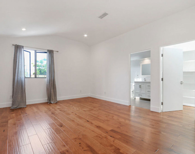 3004 Glenn Avenue - Photo Thumbnail 10