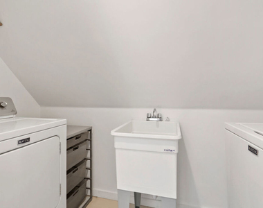 3004 Glenn Avenue - Photo Thumbnail 9
