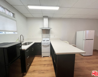 11673 Mississippi Avenue - Photo Thumbnail 22