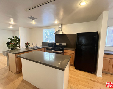 11673 Mississippi Avenue - Photo Thumbnail 11