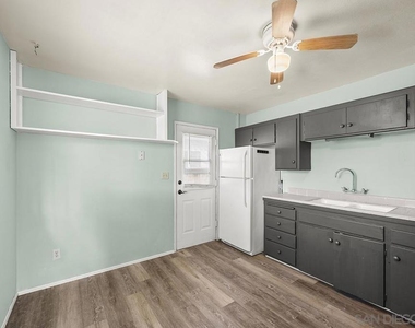 3641 Martha St - Photo Thumbnail 12
