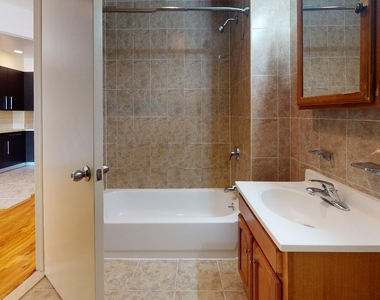 67-13 Austin Street - Photo Thumbnail 14