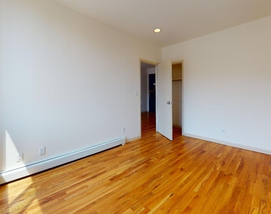 67-13 Austin Street - Photo Thumbnail 11