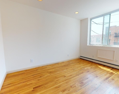 67-13 Austin Street - Photo Thumbnail 9