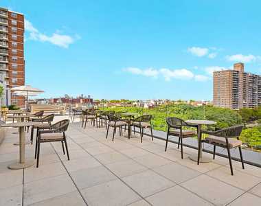 265 Lorimer Street - Photo Thumbnail 13