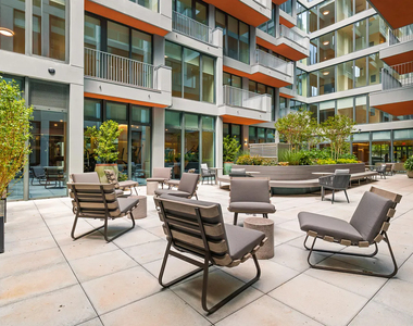 265 Lorimer Street - Photo Thumbnail 12