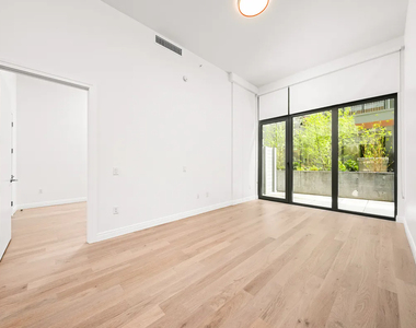265 Lorimer Street - Photo Thumbnail 3