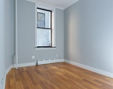 East 26th Street - Photo Thumbnail 1
