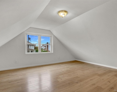 330 Harvard Road - Photo Thumbnail 24