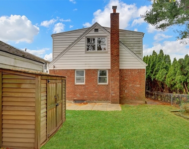 330 Harvard Road - Photo Thumbnail 7