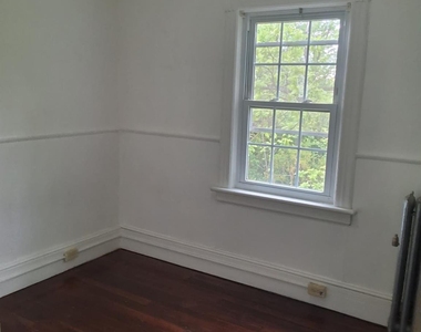 572 Union Avenue - Photo Thumbnail 16
