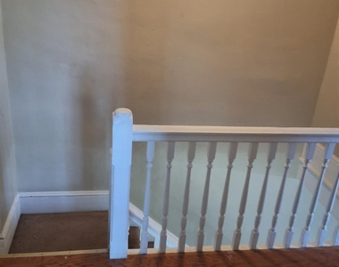 572 Union Avenue - Photo Thumbnail 11