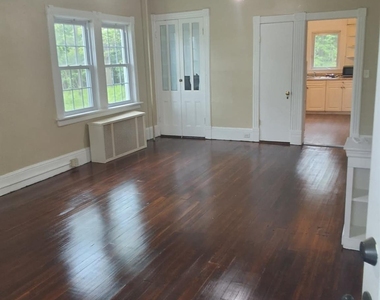 572 Union Avenue - Photo Thumbnail 4