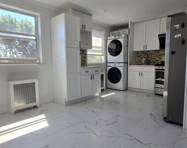 7058 260th Street - Photo Thumbnail 7
