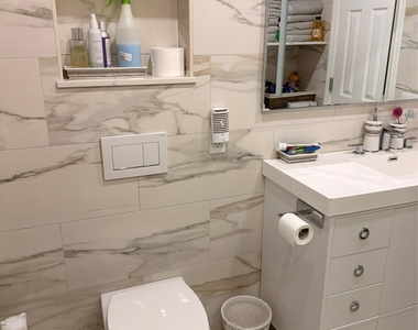19 Westbury Drive - Photo Thumbnail 3