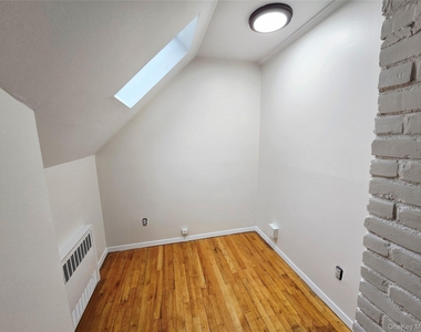 52 Mist Lane - Photo Thumbnail 14