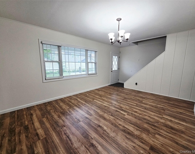 52 Mist Lane - Photo Thumbnail 7