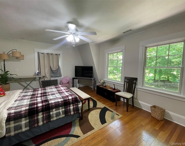38 Gedney Park Drive - Photo Thumbnail 17