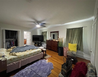38 Gedney Park Drive - Photo Thumbnail 14
