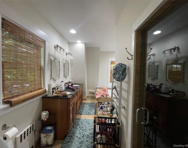 38 Gedney Park Drive - Photo Thumbnail 16