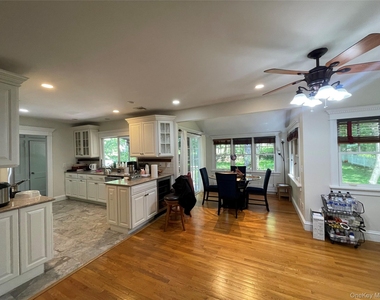 38 Gedney Park Drive - Photo Thumbnail 9