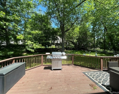38 Gedney Park Drive - Photo Thumbnail 24