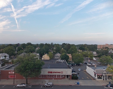 300 Mamaroneck Avenue - Photo Thumbnail 6